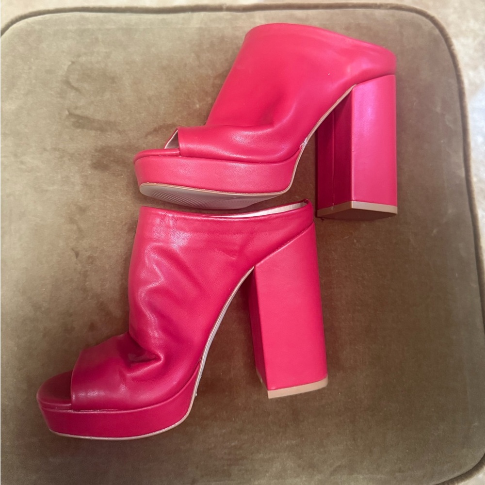 Steve Madden Lamborghini block heels
